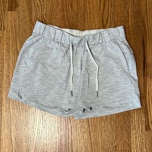 Lululemon Shorts with drawstring